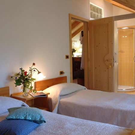 B&B Casa Riz Castello-Molina di Fiemme Luaran gambar