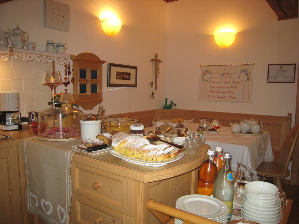 B&B Casa Riz Castello-Molina di Fiemme Luaran gambar