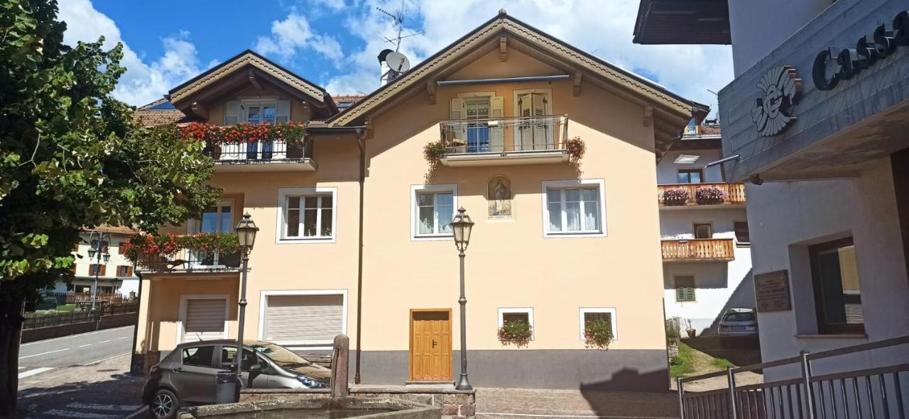 B&B Casa Riz Castello-Molina di Fiemme Luaran gambar