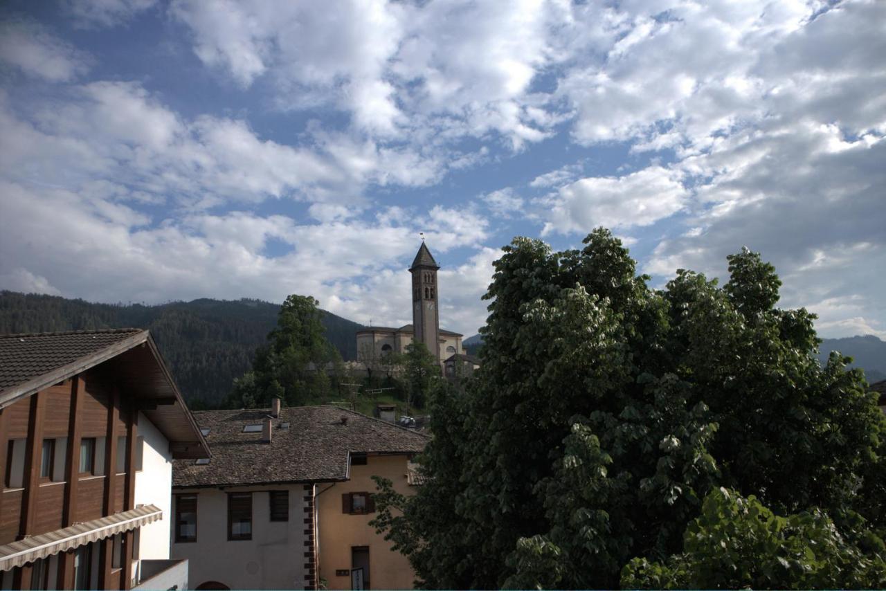 B&B Casa Riz Castello-Molina di Fiemme Luaran gambar