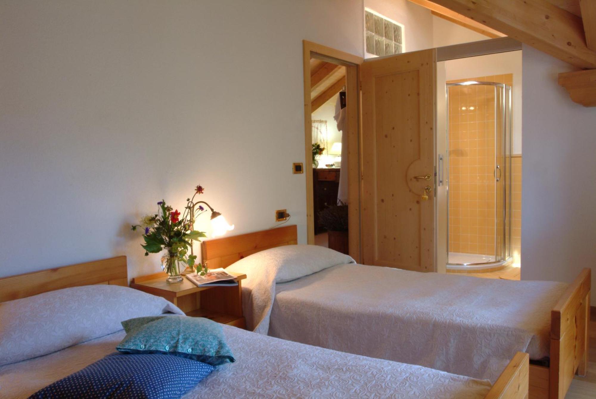 B&B Casa Riz Castello-Molina di Fiemme Luaran gambar