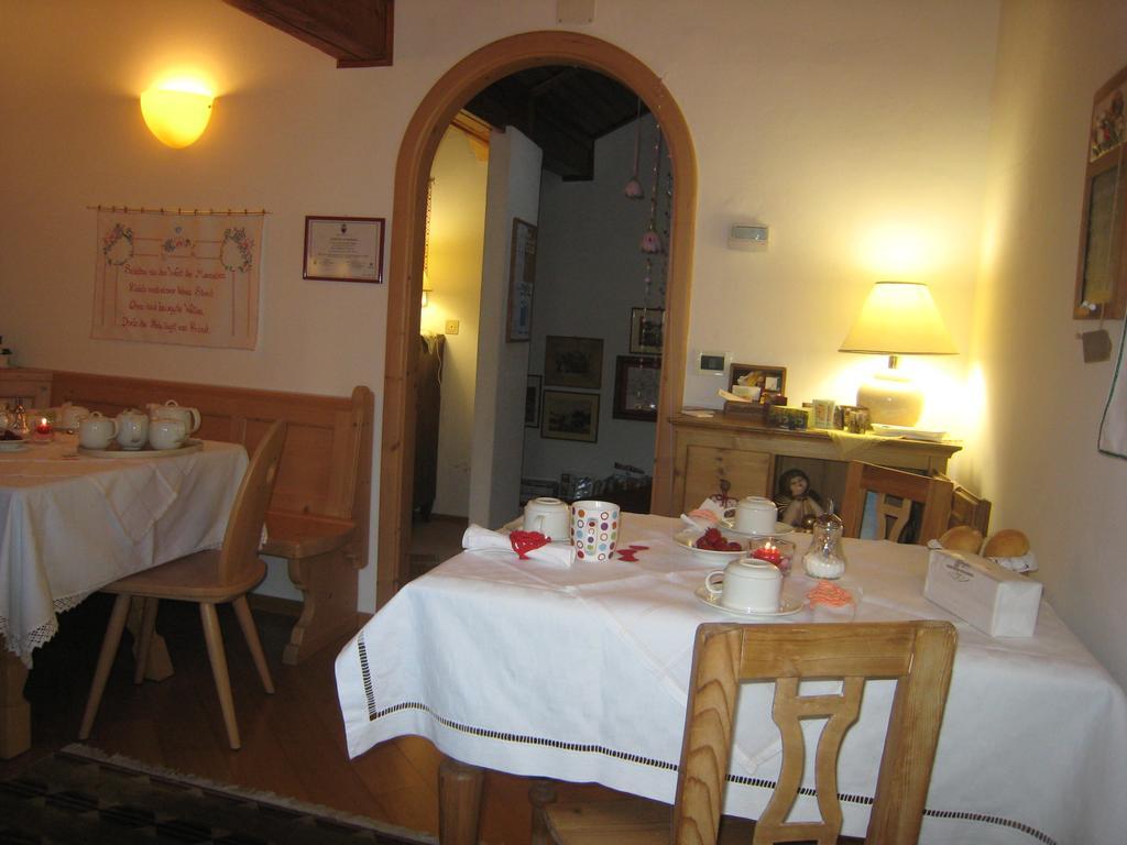 B&B Casa Riz Castello-Molina di Fiemme Luaran gambar